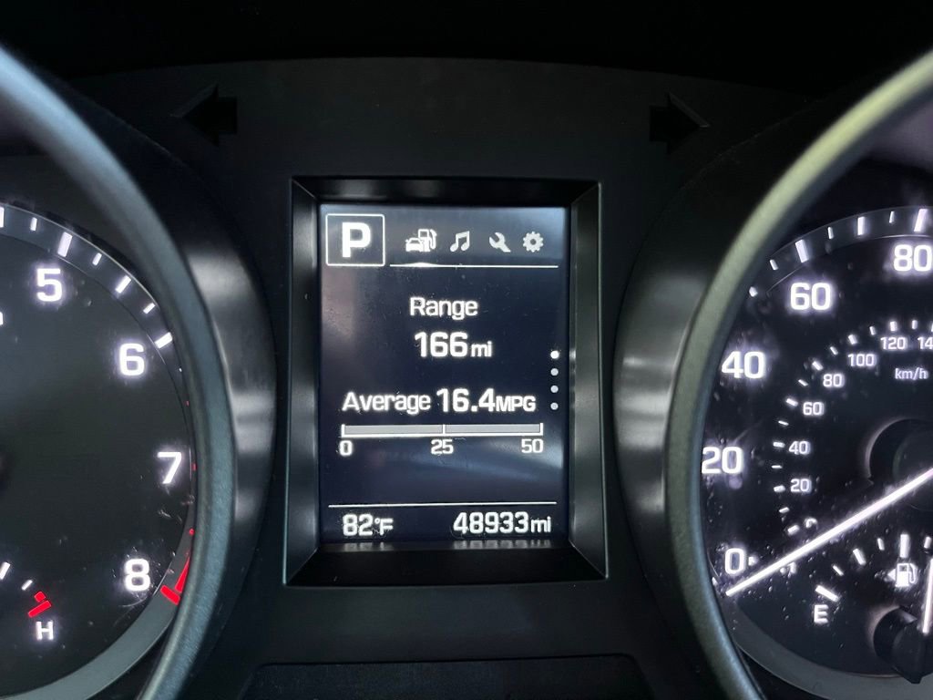 Used 2017 Hyundai Santa Fe Sport w/ Cargo Package image 32