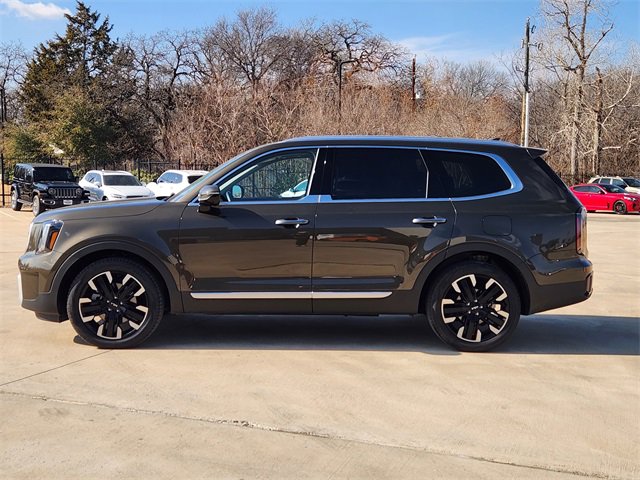 Certified 2025 Kia Telluride SX image 4