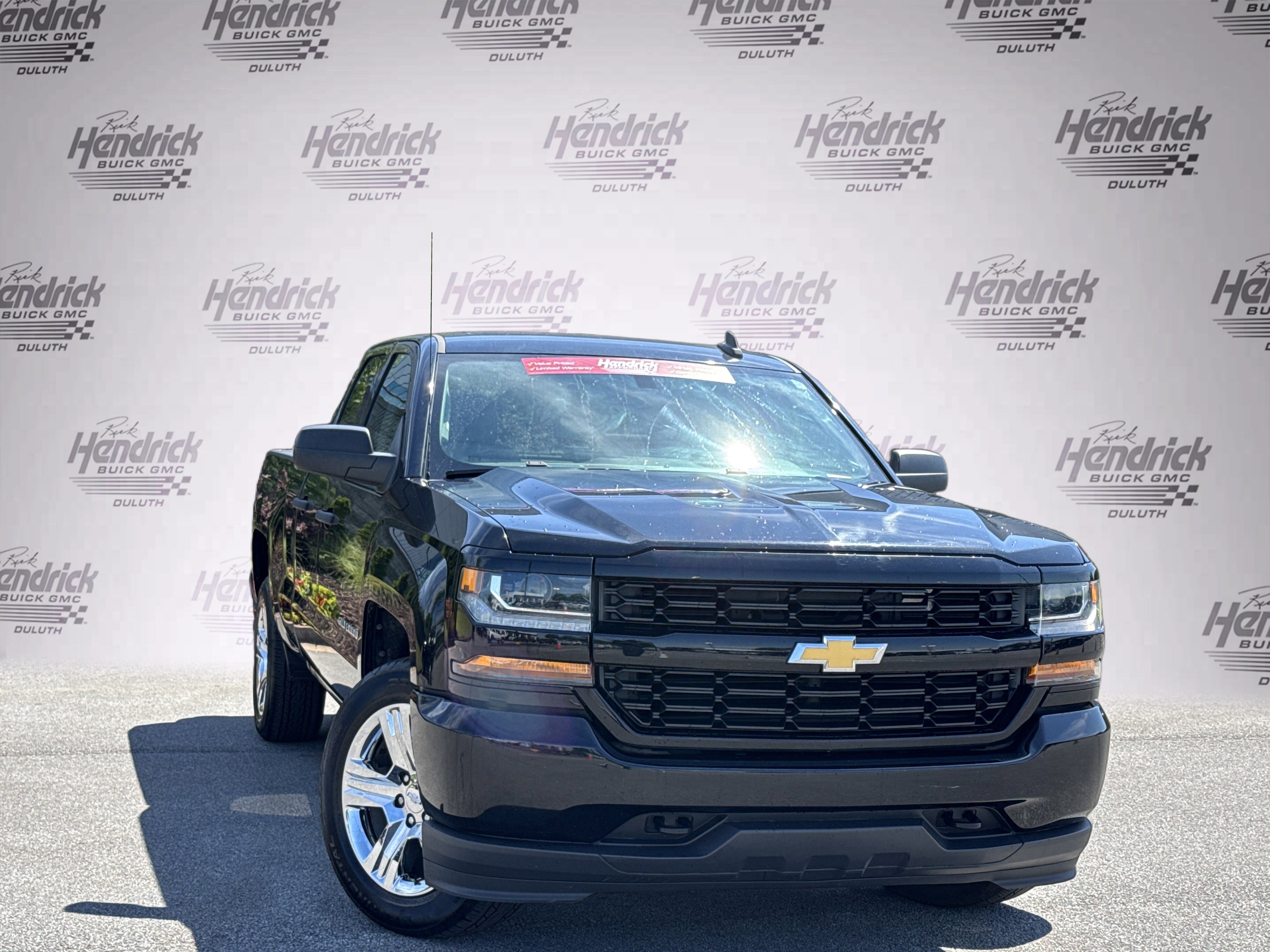 Used 2018 Chevrolet Silverado 1500 Custom w/ Custom Value Package AWD/4WD video 2