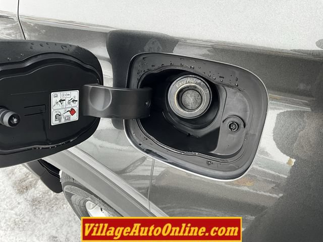 Used 2020 Ford Explorer XLT w/ Comfort Package AWD/4WD image 35