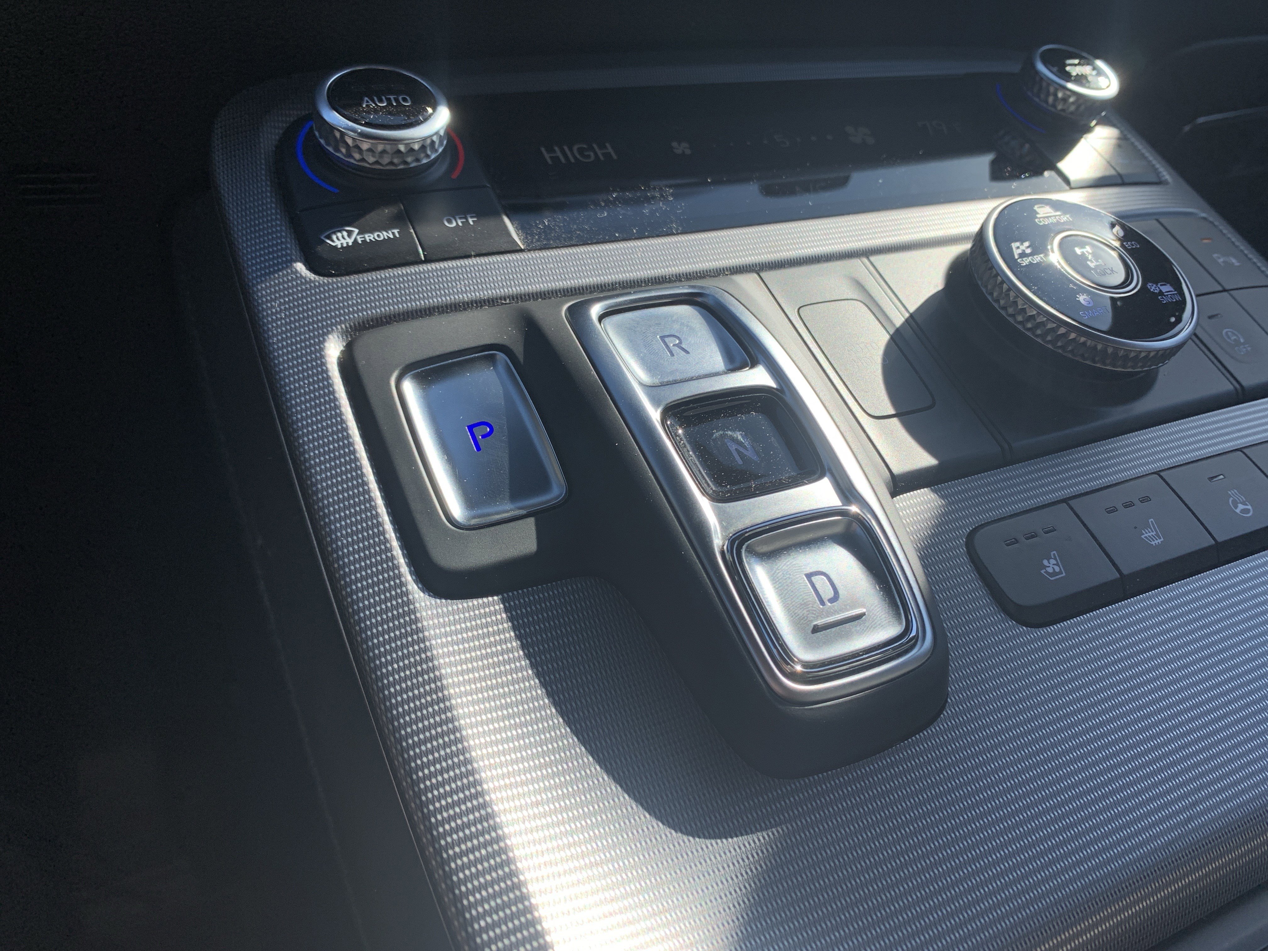 Used 2024 Hyundai Palisade Calligraphy image 26