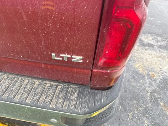 Used 2024 Chevrolet Silverado 2500 LTZ w/ LTZ Convenience Package AWD/4WD image 41