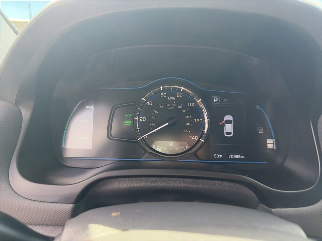 Used 2019 Hyundai Ioniq Plug-In Hybrid FWD image 14