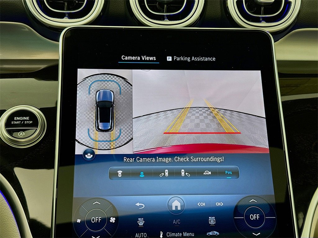 Used 2025 Mercedes-Benz GLC 300 4MATIC image 15