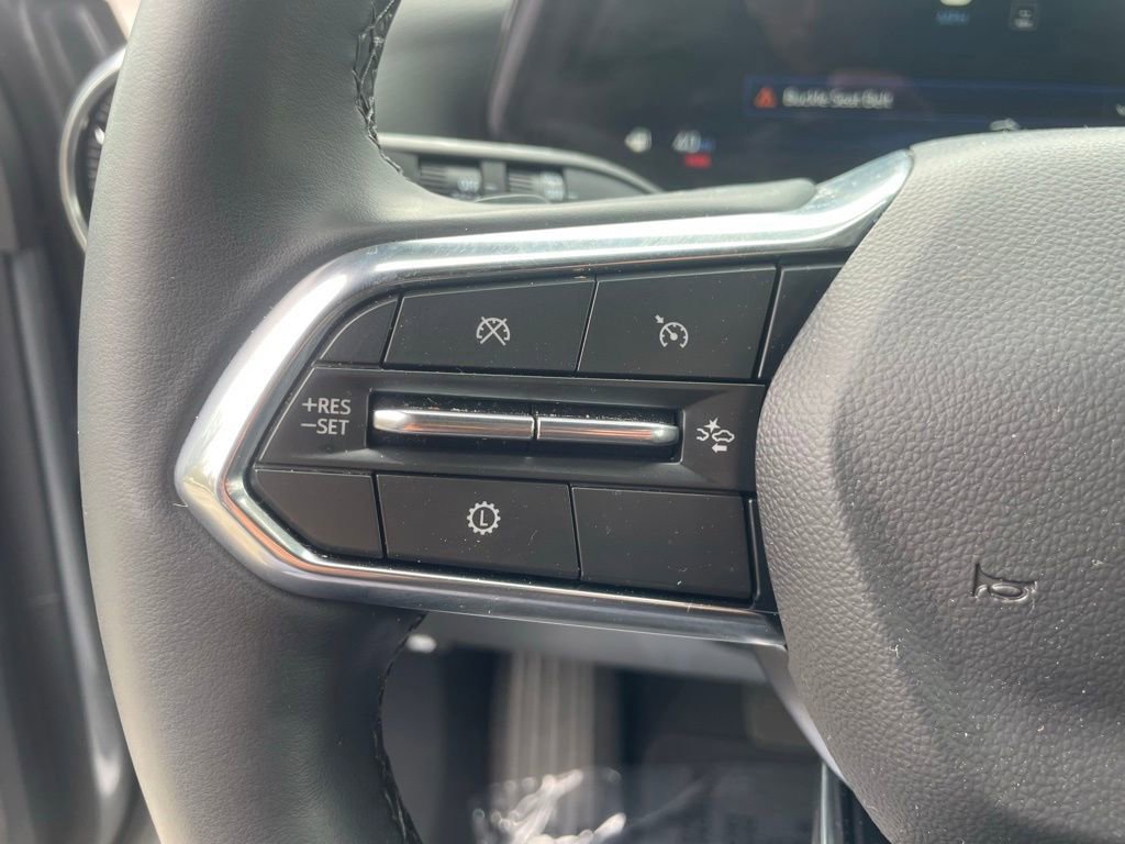 Used 2025 Chevrolet Equinox LT FWD image 25