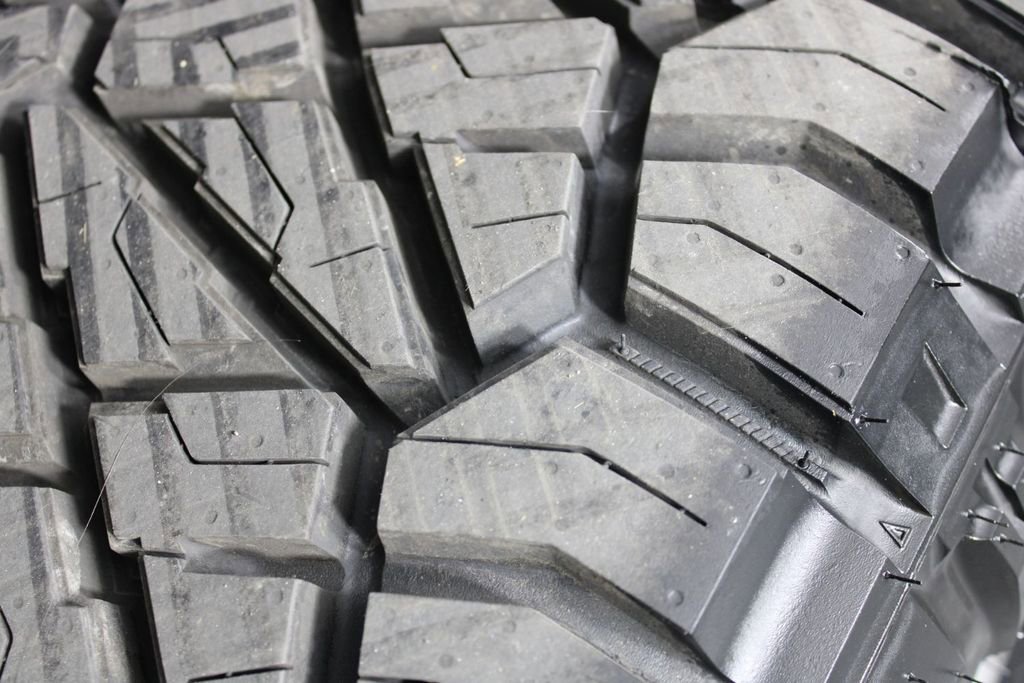 Used 2023 Chevrolet Silverado 2500 LT image 14