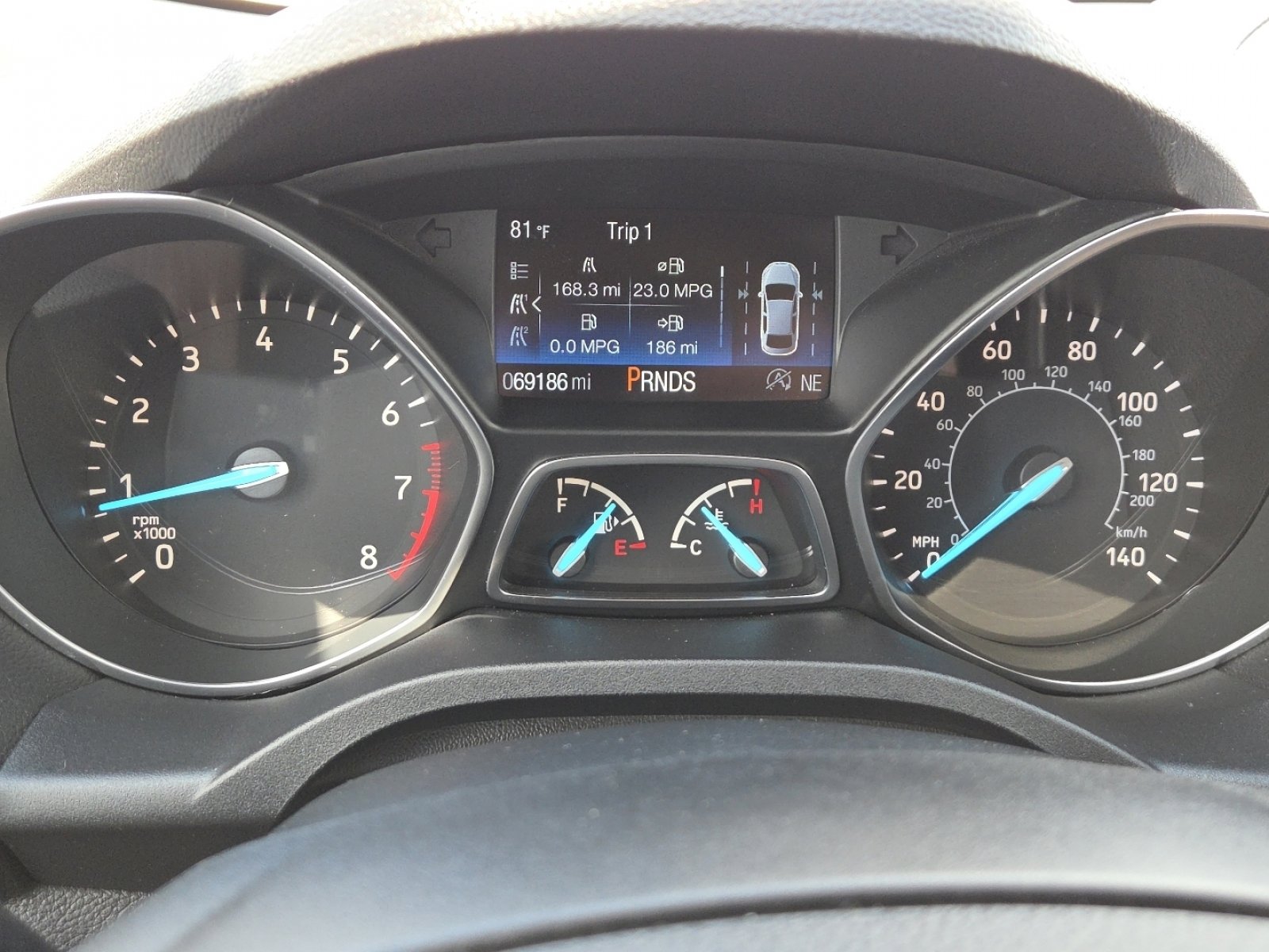 Used 2018 Ford Escape Titanium w/ Ford Safe & Smart Package image 27