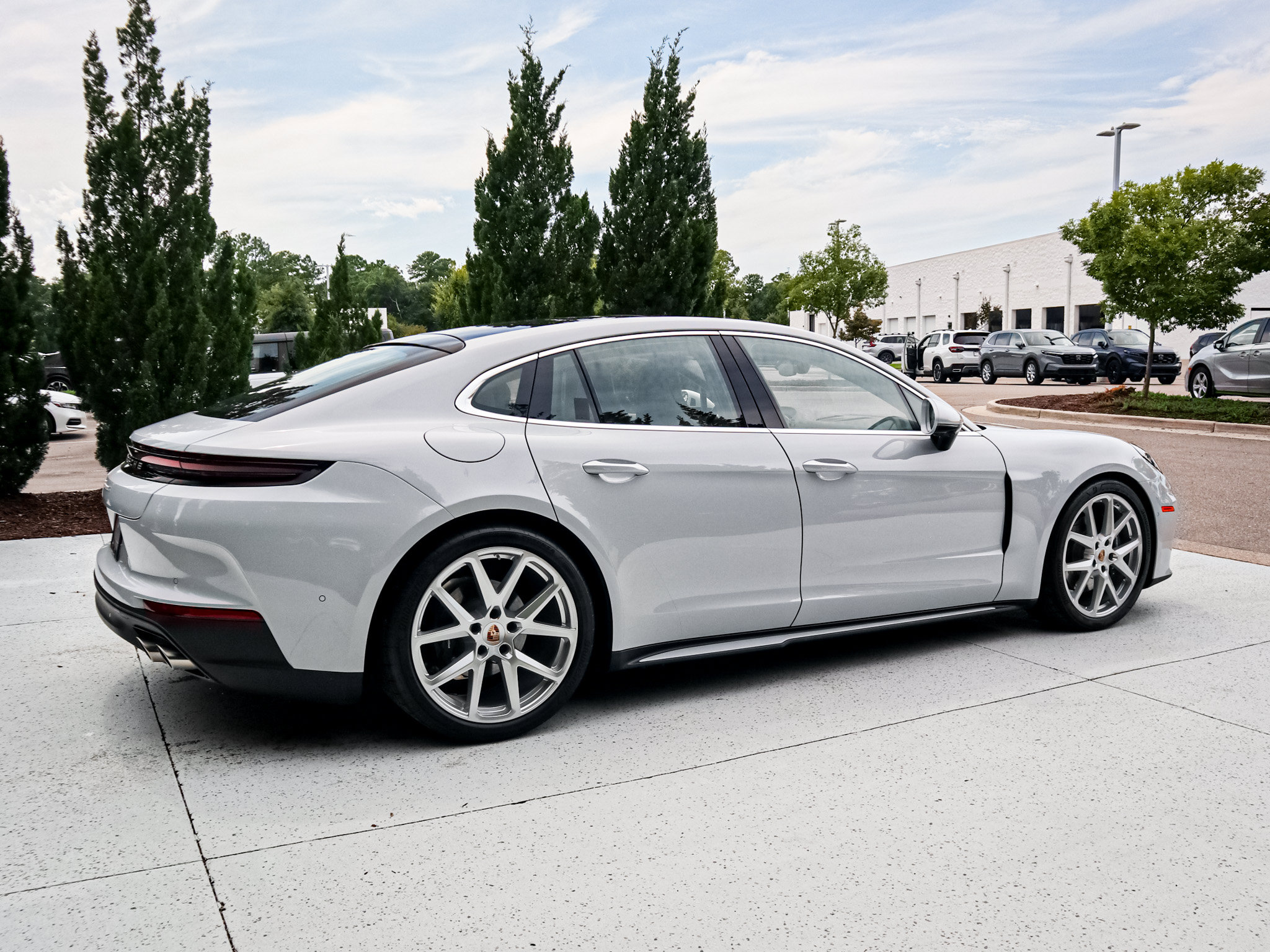Used 2026 Porsche Panamera 4 AWD/4WD image 11