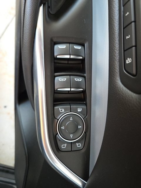 Used 2021 Cadillac XT4 Premium Luxury w/ Sun And Sound Package AWD/4WD image 57