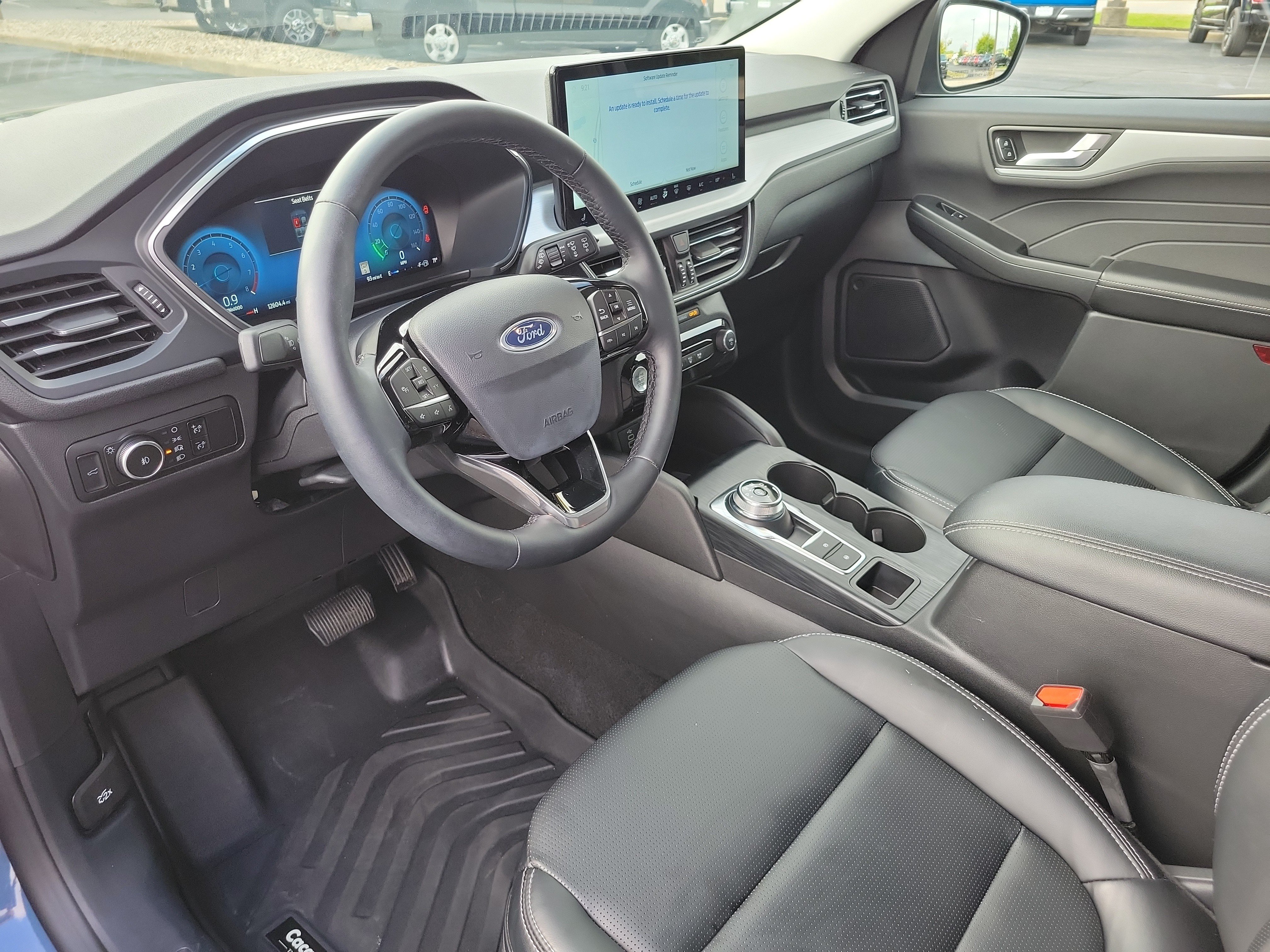 Used 2025 Ford Escape Platinum AWD/4WD image 20