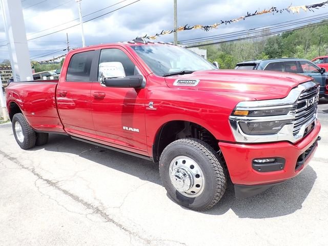 New 2026 RAM 3500 Laramie AWD/4WD image 7