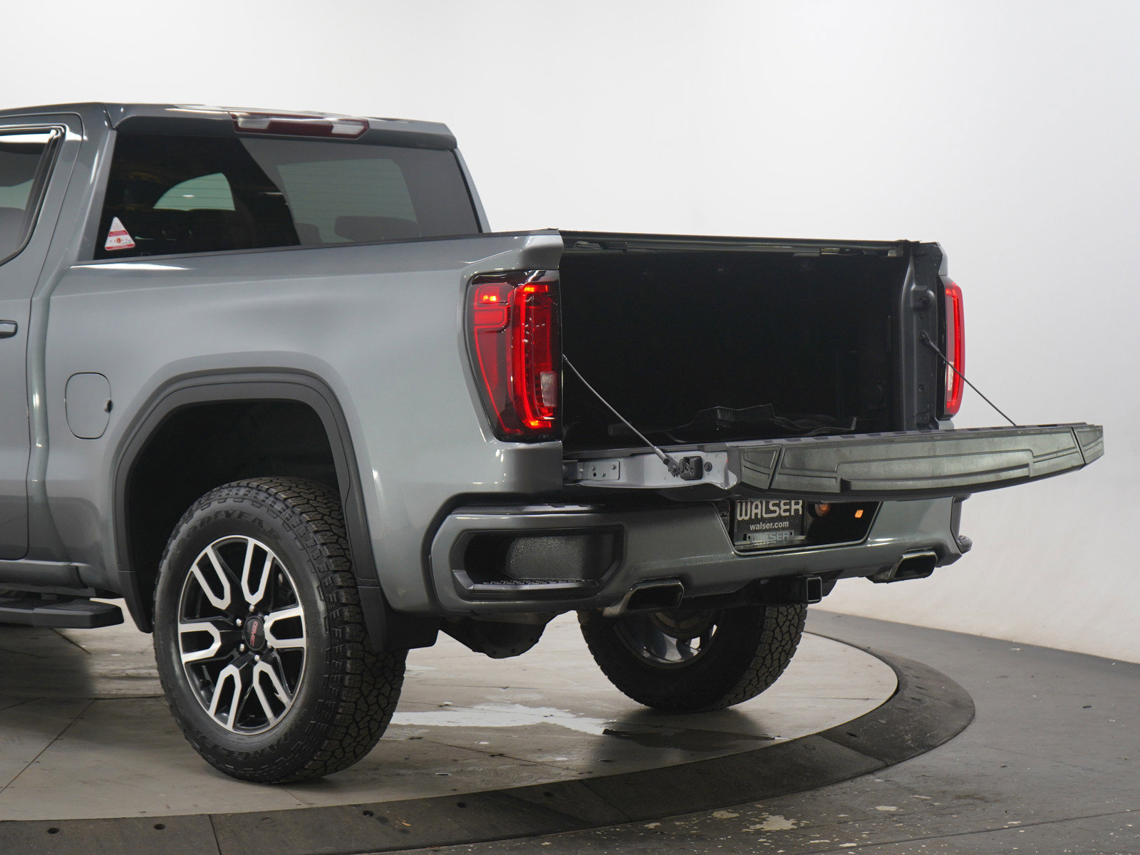 Used 2021 GMC Sierra 1500 AT4 image 11