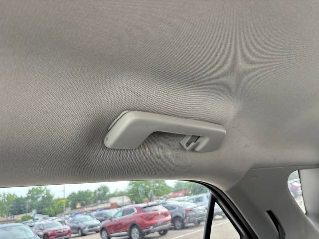 Used 2015 Chevrolet Equinox LT w/ Power Convenience Package FWD image 25