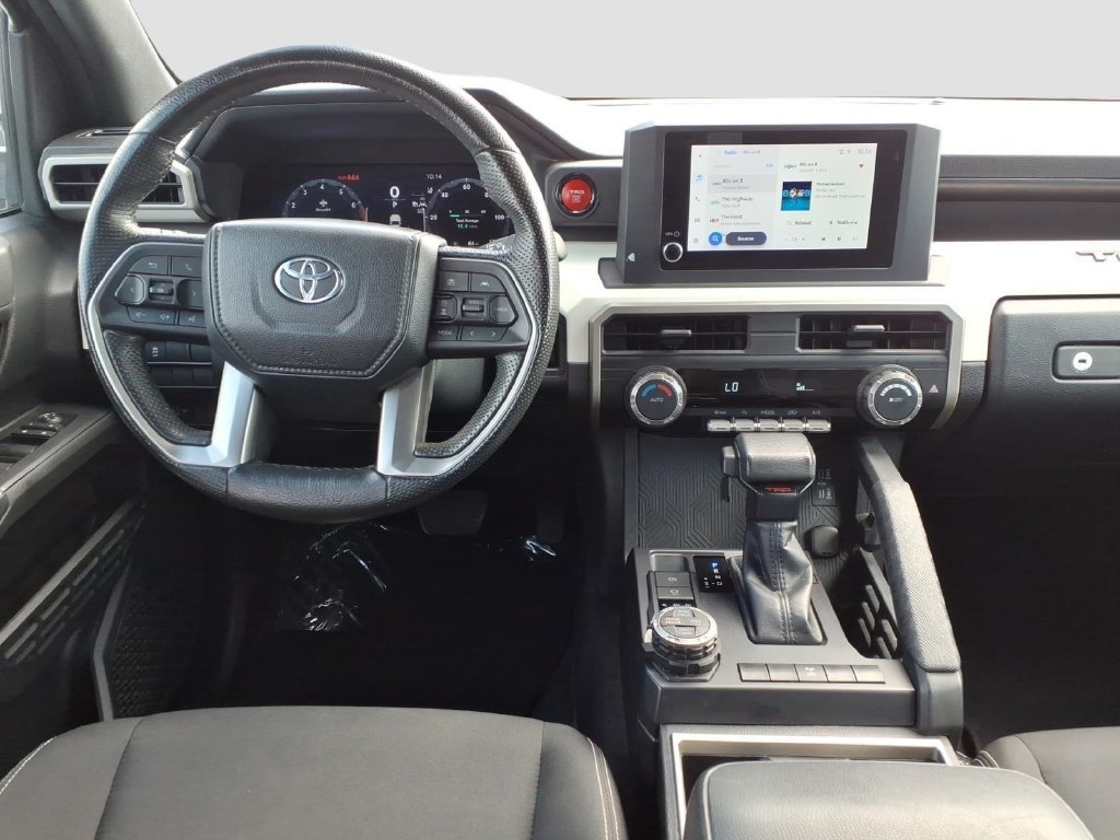 Used 2024 Toyota Tacoma TRD Off-Road AWD/4WD image 13