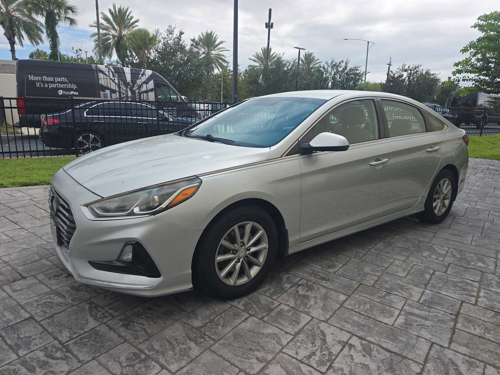 Used 2018 Hyundai Sonata SE FWD image 7