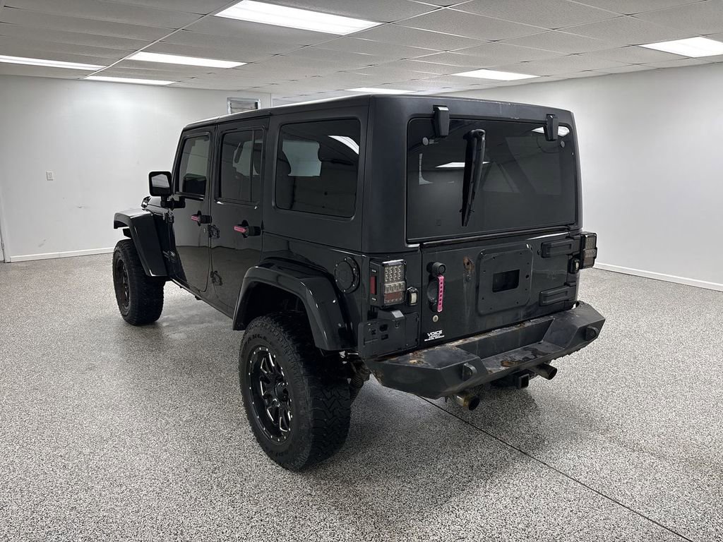 Used 2015 Jeep Wrangler Unlimited Sahara w/ Dual Top Group AWD/4WD image 6