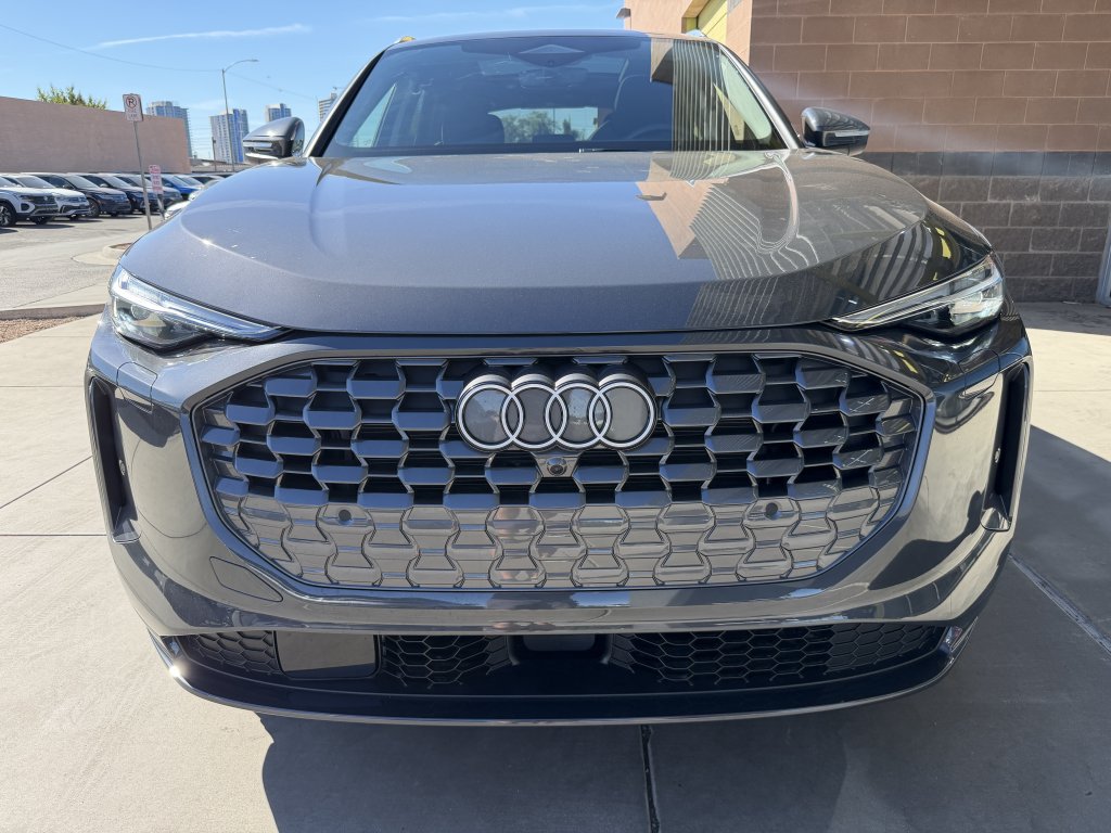Used 2025 Audi Q5 Premium Plus w/ Premium Plus AWD/4WD image 10
