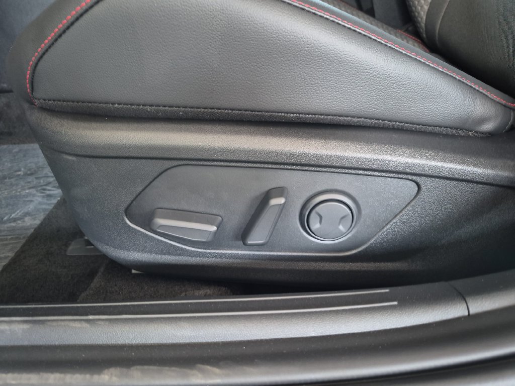 New 2026 Hyundai Elantra N Line FWD image 16