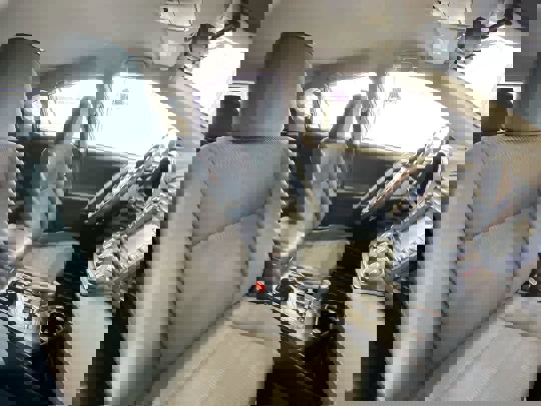 Used 2018 Toyota RAV4 LE w/ All Weather Liner Package image 26