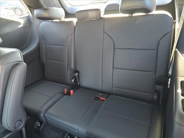 New 2026 Chevrolet Traverse High Country image 20