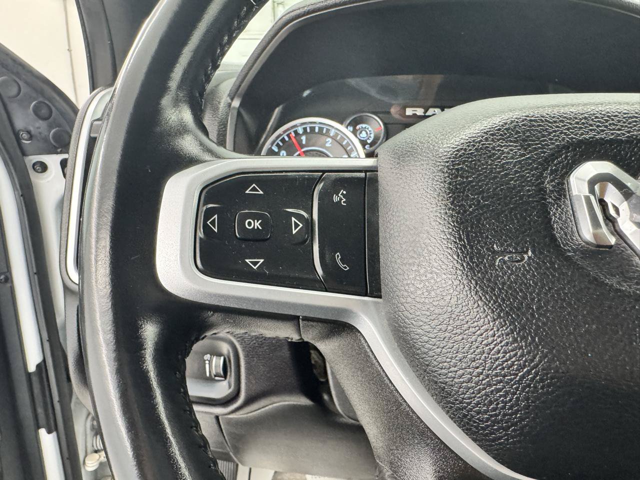 Used 2024 RAM 2500 Big Horn w/ Off Road Package AWD/4WD image 20