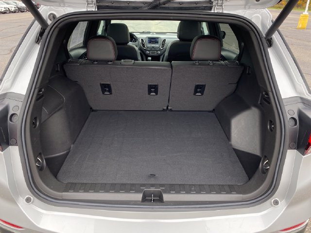 Used 2022 Chevrolet Equinox RS w/ LPO, Floor Liner Package AWD/4WD image 21