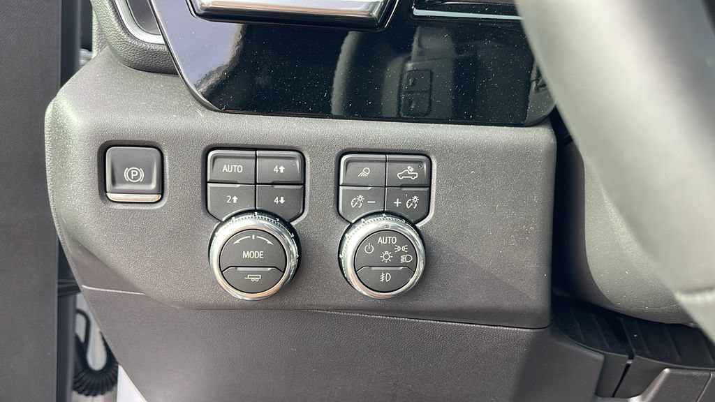 New 2026 GMC Sierra 1500 Elevation w/ Elevation Premium Package AWD/4WD image 27