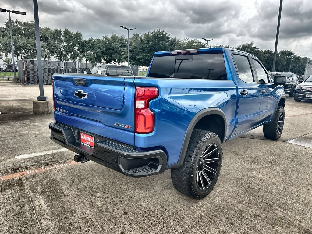 Used 2022 Chevrolet Silverado 1500 ZR2 w/ Technology Package AWD/4WD image 11
