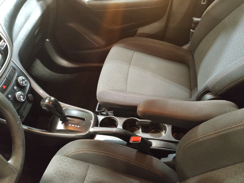Used 2020 Chevrolet Trax LS w/ Tint and Cruise Package image 26