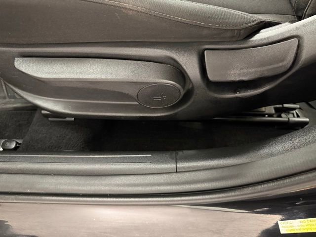 Used 2023 Hyundai Elantra SEL w/ Convenience Package image 27