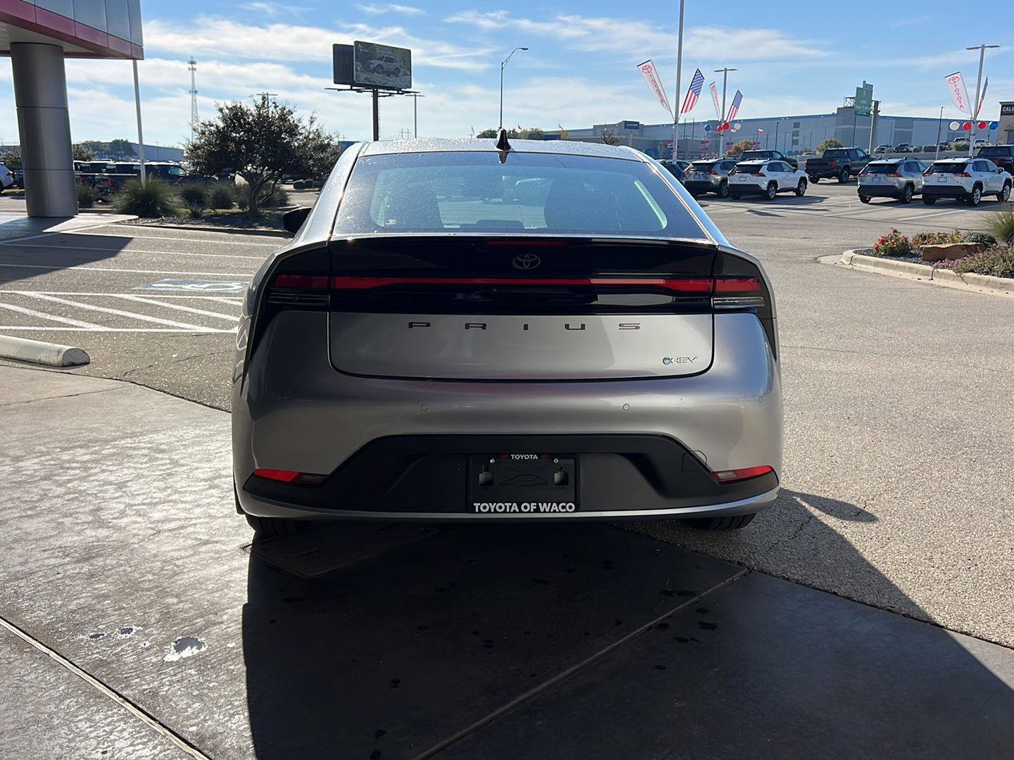 New 2026 Toyota Prius LE image 5