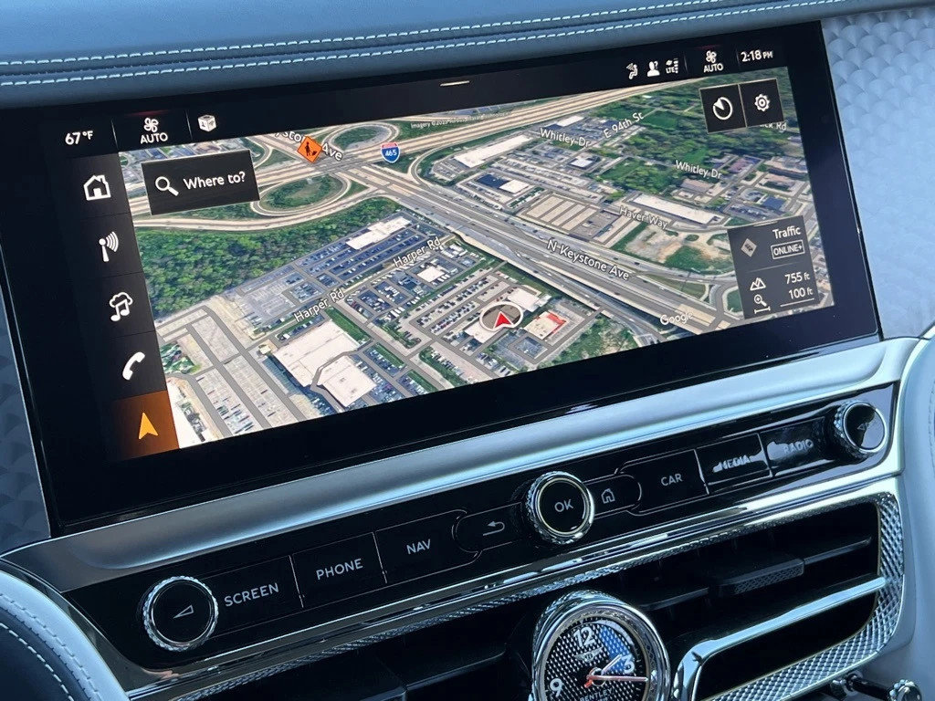 Certified 2025 Bentley Flying Spur Plug-In Hybrid w/ First Edition Specification AWD/4WD image 29