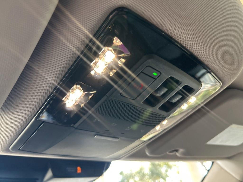 New 2026 Mitsubishi Outlander SE image 44