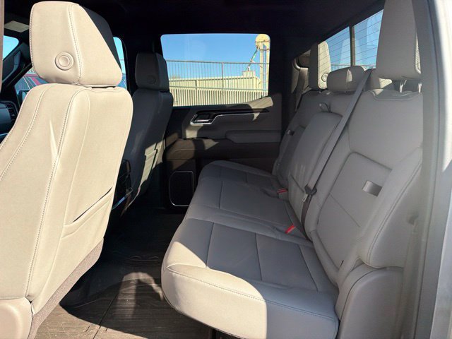 Used 2025 GMC Sierra 1500 SLT w/ SLT Premium Plus Package AWD/4WD image 17
