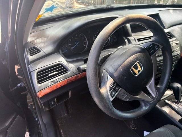 Used 2012 Honda Crosstour EX image 7