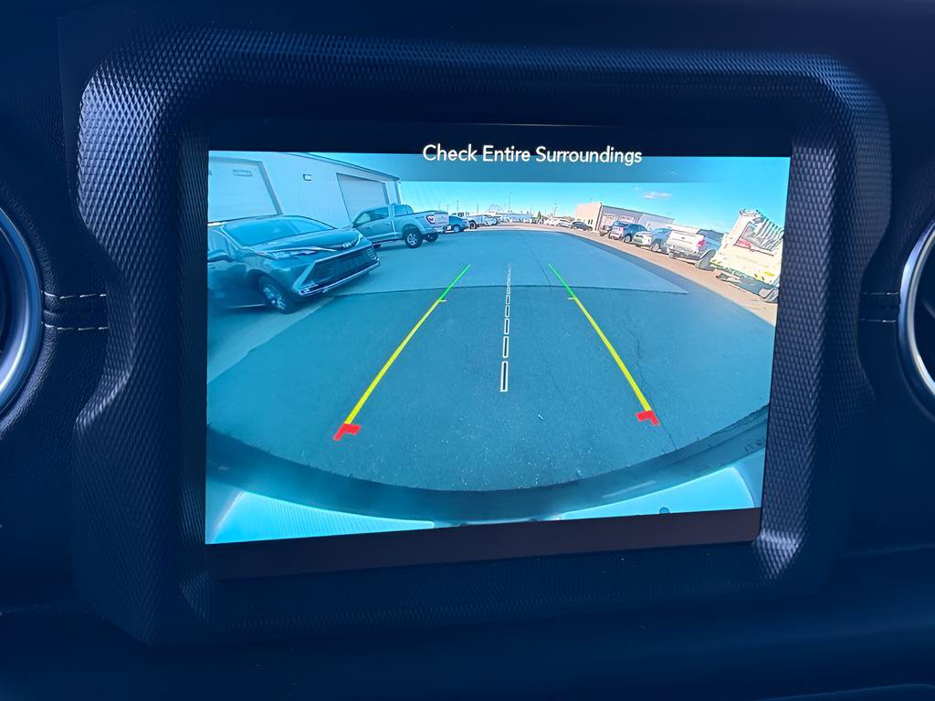 Used 2021 Jeep Wrangler Unlimited Sahara image 15