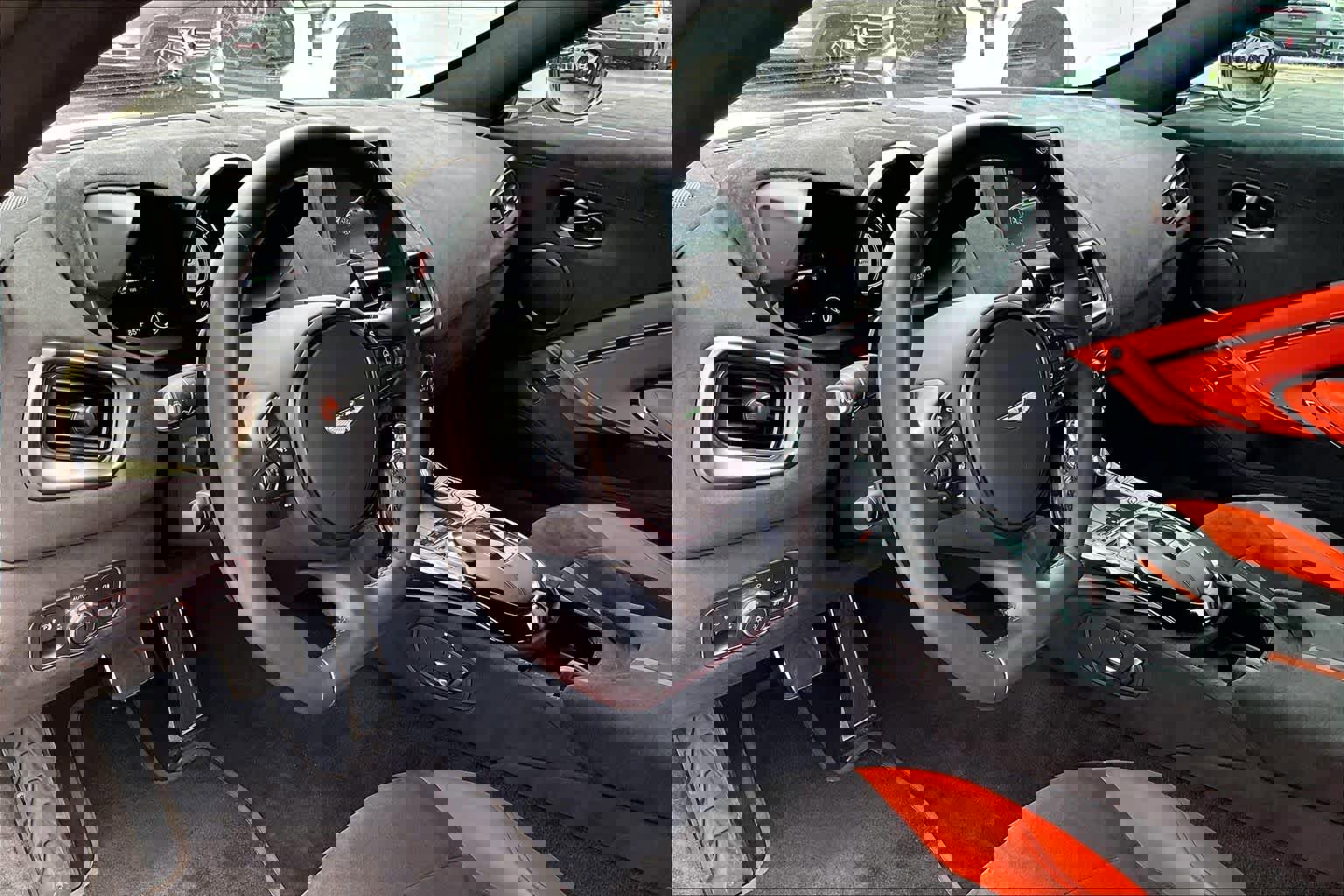 Used 2020 Aston Martin V8 Vantage Coupe image 18