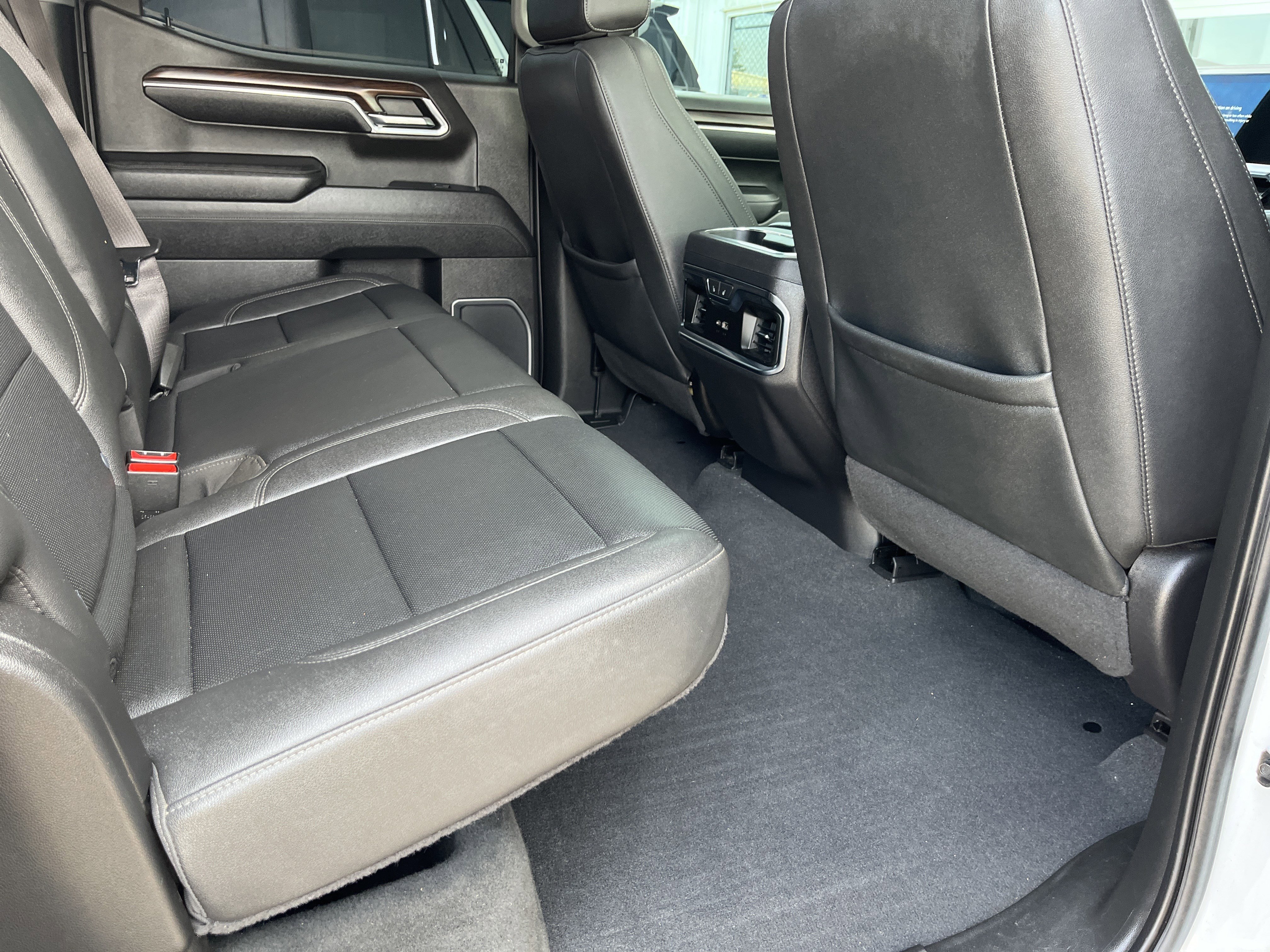 Used 2023 GMC Sierra 1500 SLT image 14