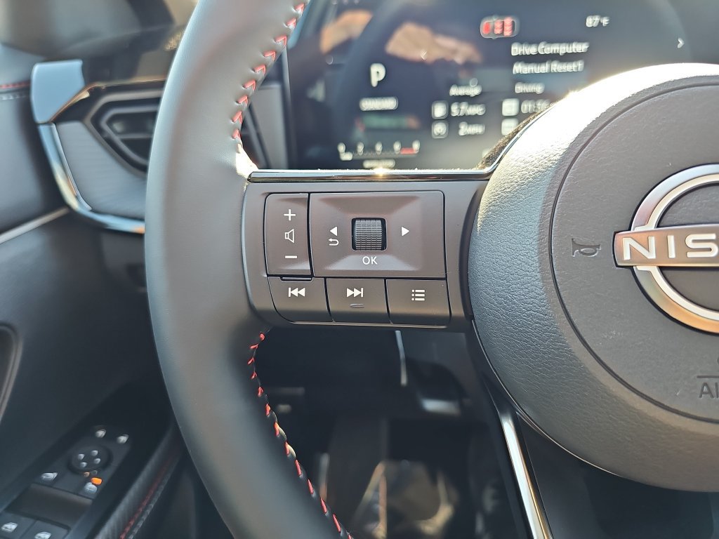New 2027 Nissan Kicks SR w/ Cold Weather Package FWD image 17
