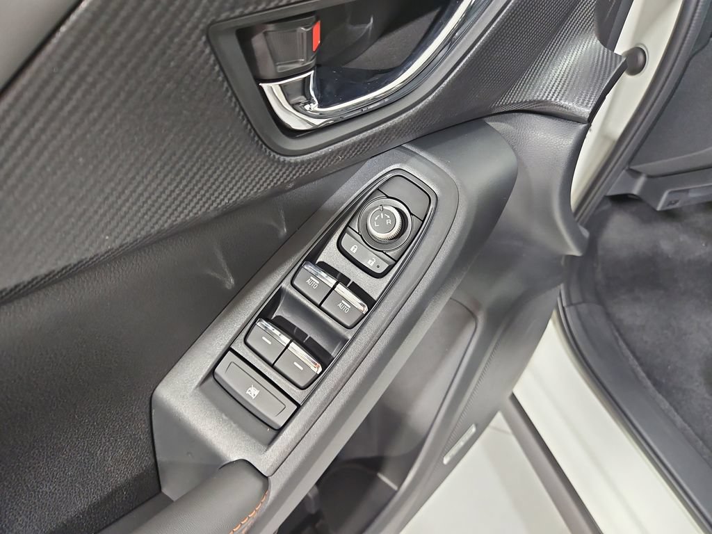New 2026 Subaru Crosstrek 2.5i Limited AWD/4WD image 11