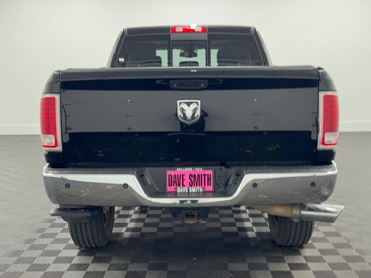 Used 2014 RAM 3500 Laramie w/ Convenience Group AWD/4WD image 11