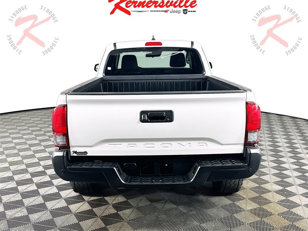 Used 2019 Toyota Tacoma SR image 6