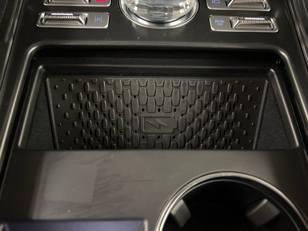 Used 2026 Lincoln Nautilus Premier w/ Equipment Group 102A image 17