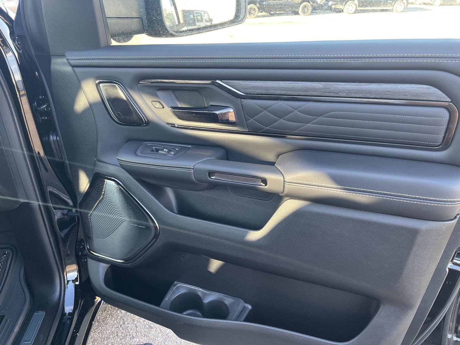 New 2026 RAM 1500 Limited AWD/4WD image 37
