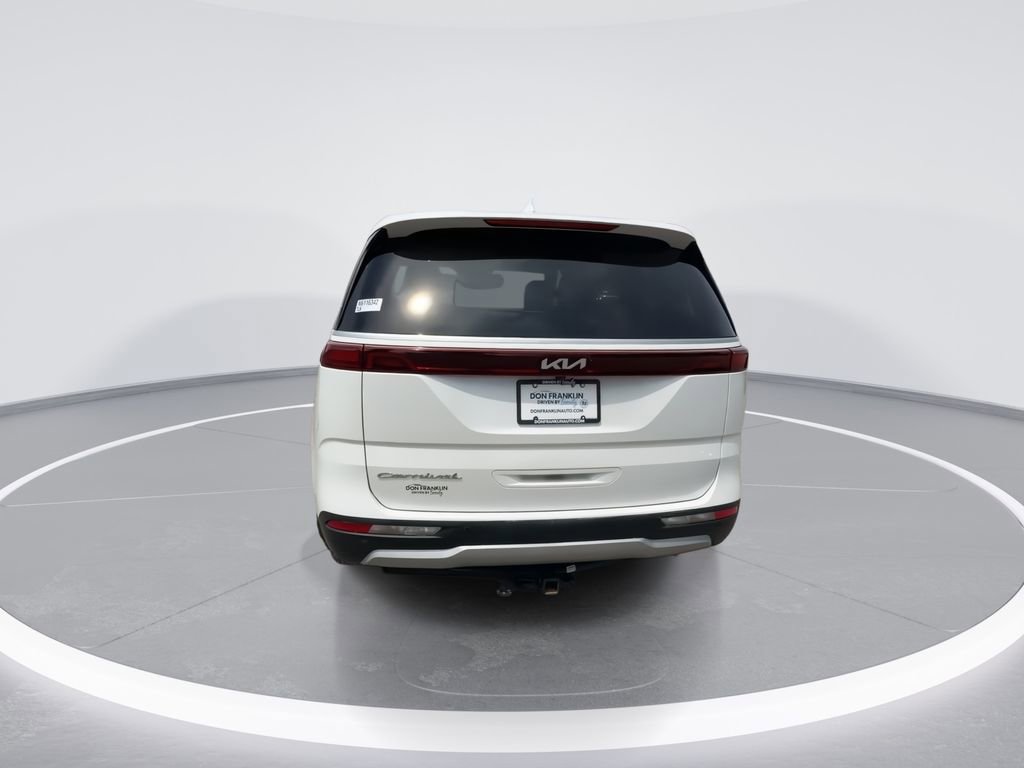 Used 2022 Kia Carnival LX FWD image 7