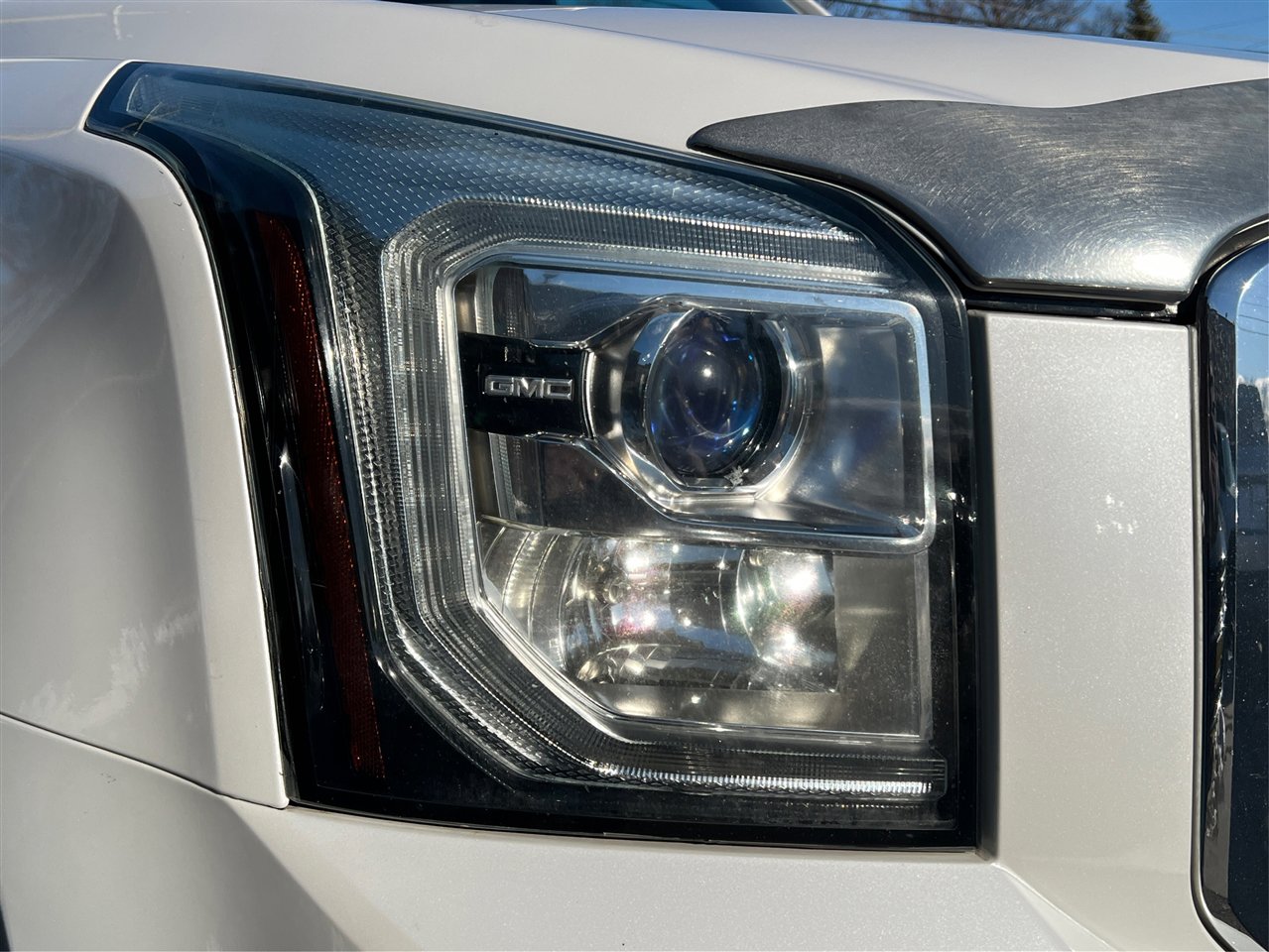 Used 2016 GMC Yukon SLT w/ Open Road Package image 21