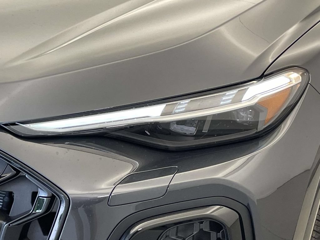 New 2026 Audi SQ5 Premium Plus AWD/4WD image 15