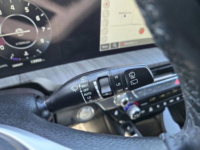 Used 2024 Kia Telluride SX Prestige w/ Towing Package image 22