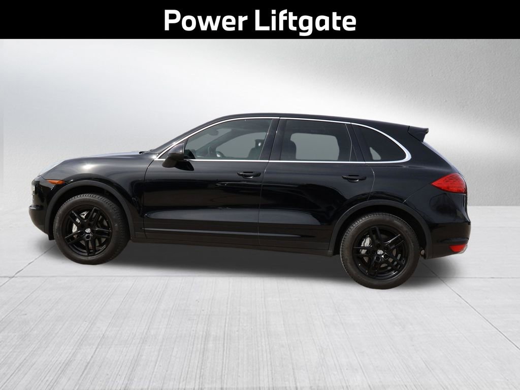 Used 2014 Porsche Cayenne S image 9