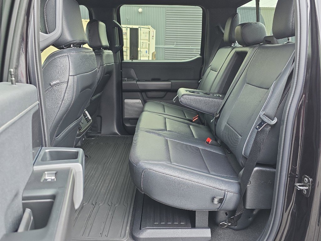 New 2025 Ford F150 Lariat w/ Equipment Group 501A Mid image 18